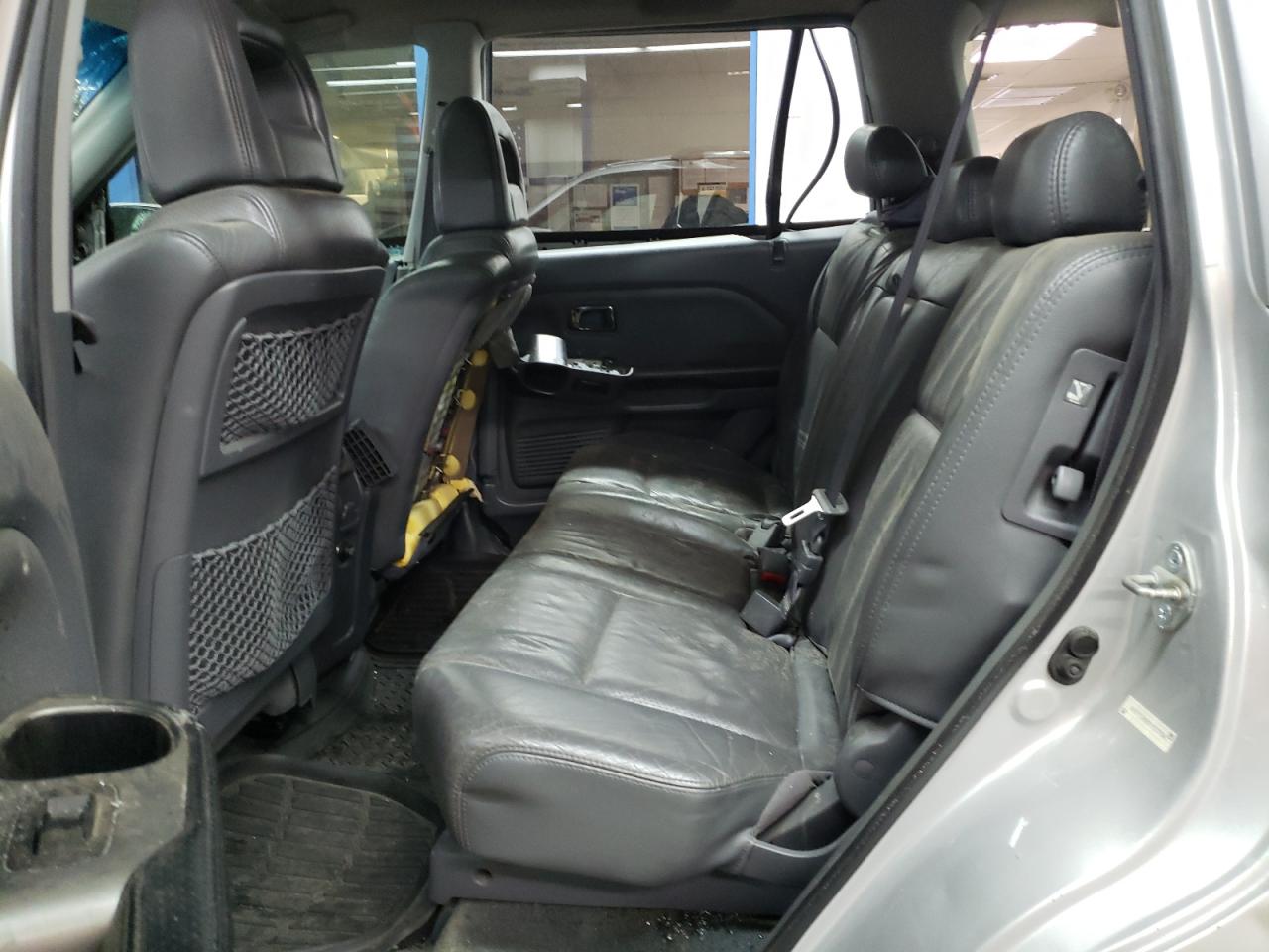 Photo 6 from auction – 2005 HONDA PILOT EXL with VIN 2HKYF18555H523936
