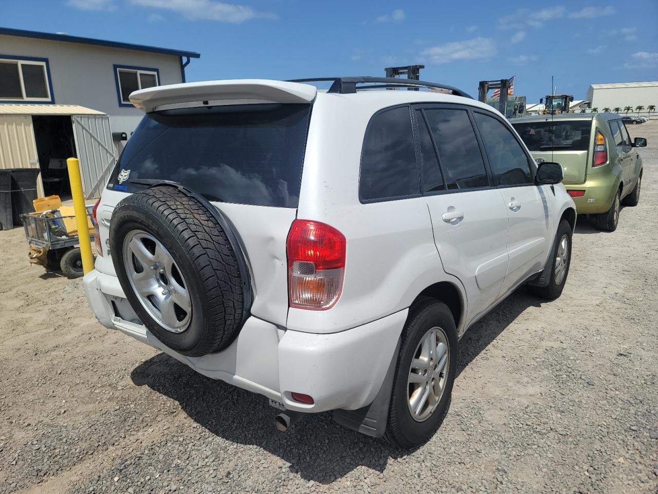 Photo 4 from auction – 2003 TOYOTA RAV4 with VIN JTEGH20V630105768