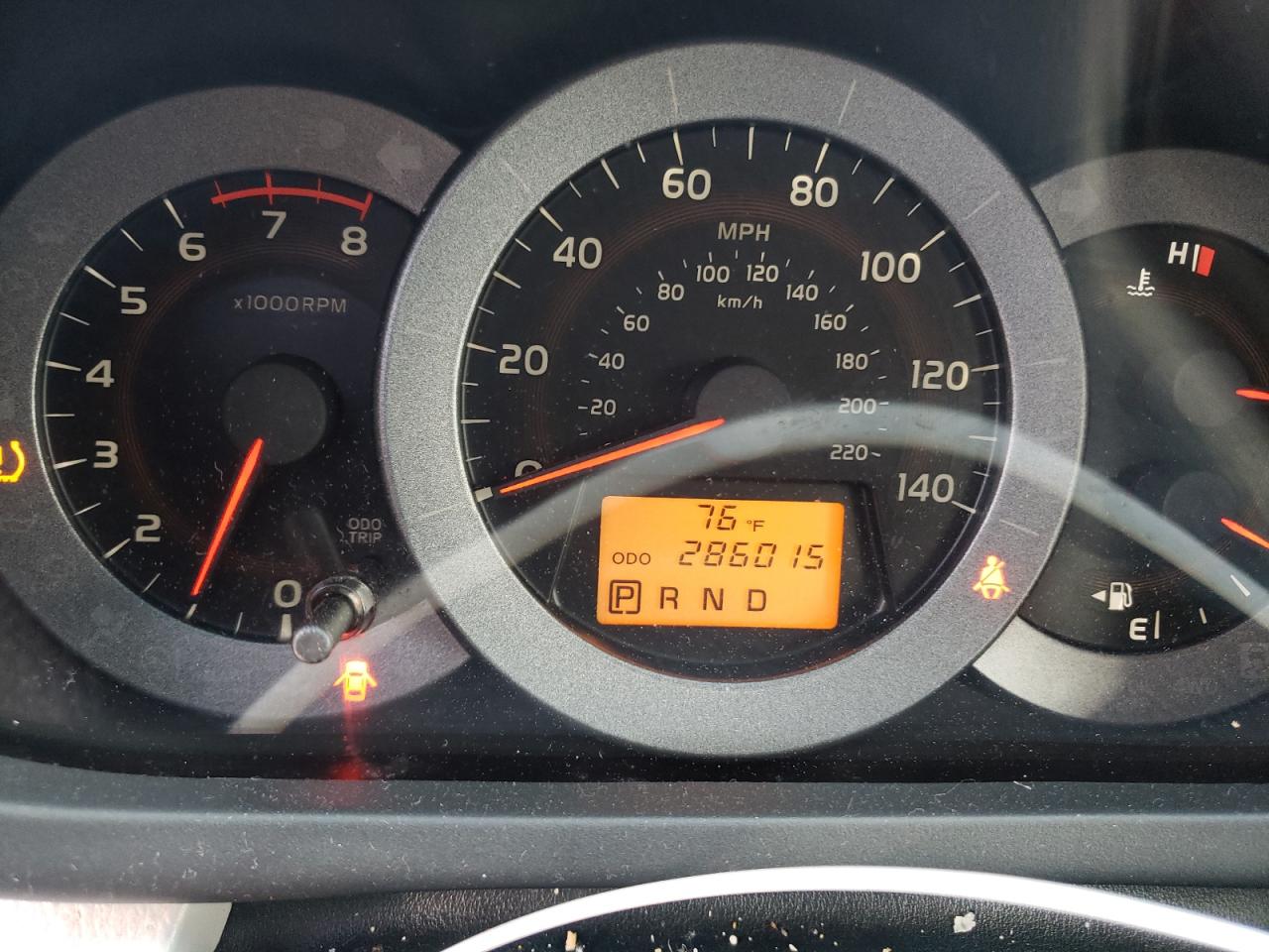 Photo 8 from auction – 2009 TOYOTA RAV4 with VIN JTMZF33V79D009556