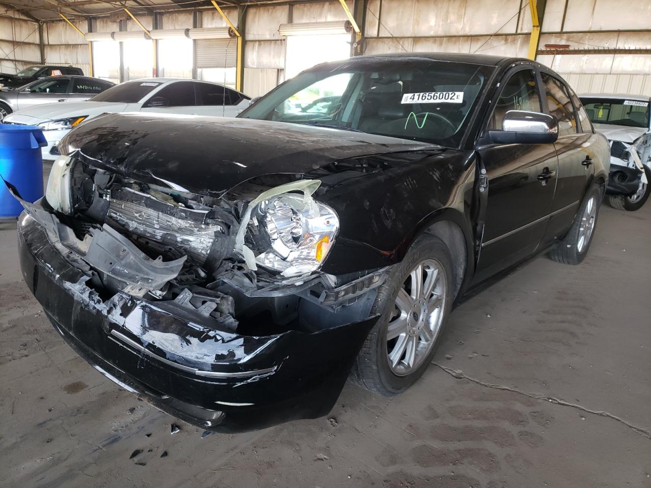Photo 2 from auction – 2005 FORD FIVE HUNDR with VIN 1FAFP25135G118387