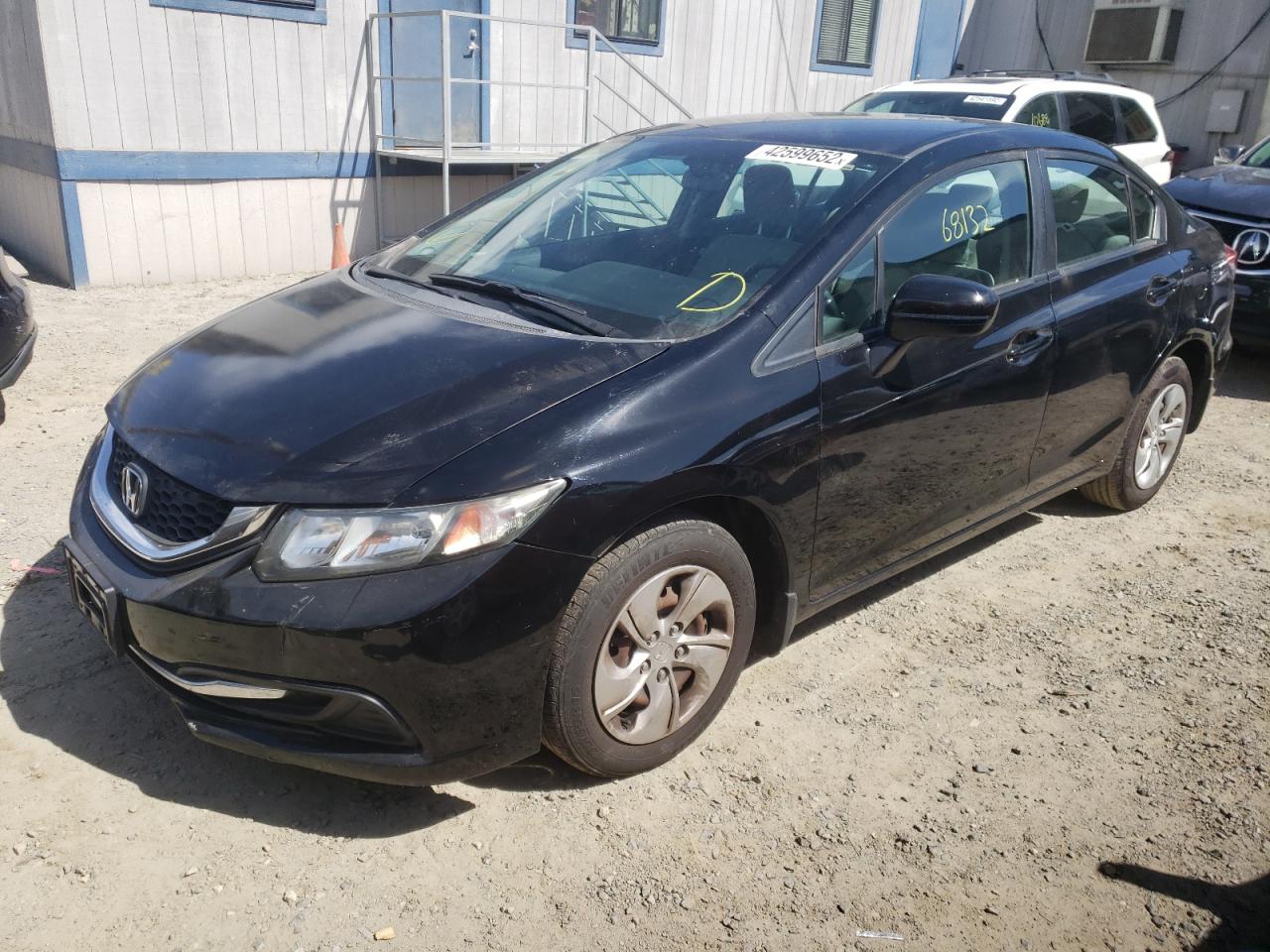 Photo 2 from auction – 2014 HONDA CIVIC LX with VIN 19XFB2E53EE074158
