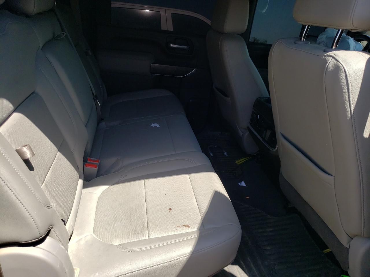 Photo 6 from auction – 2020 CHEVROLET SILVERADO with VIN 1GC1YPEY2LF301911