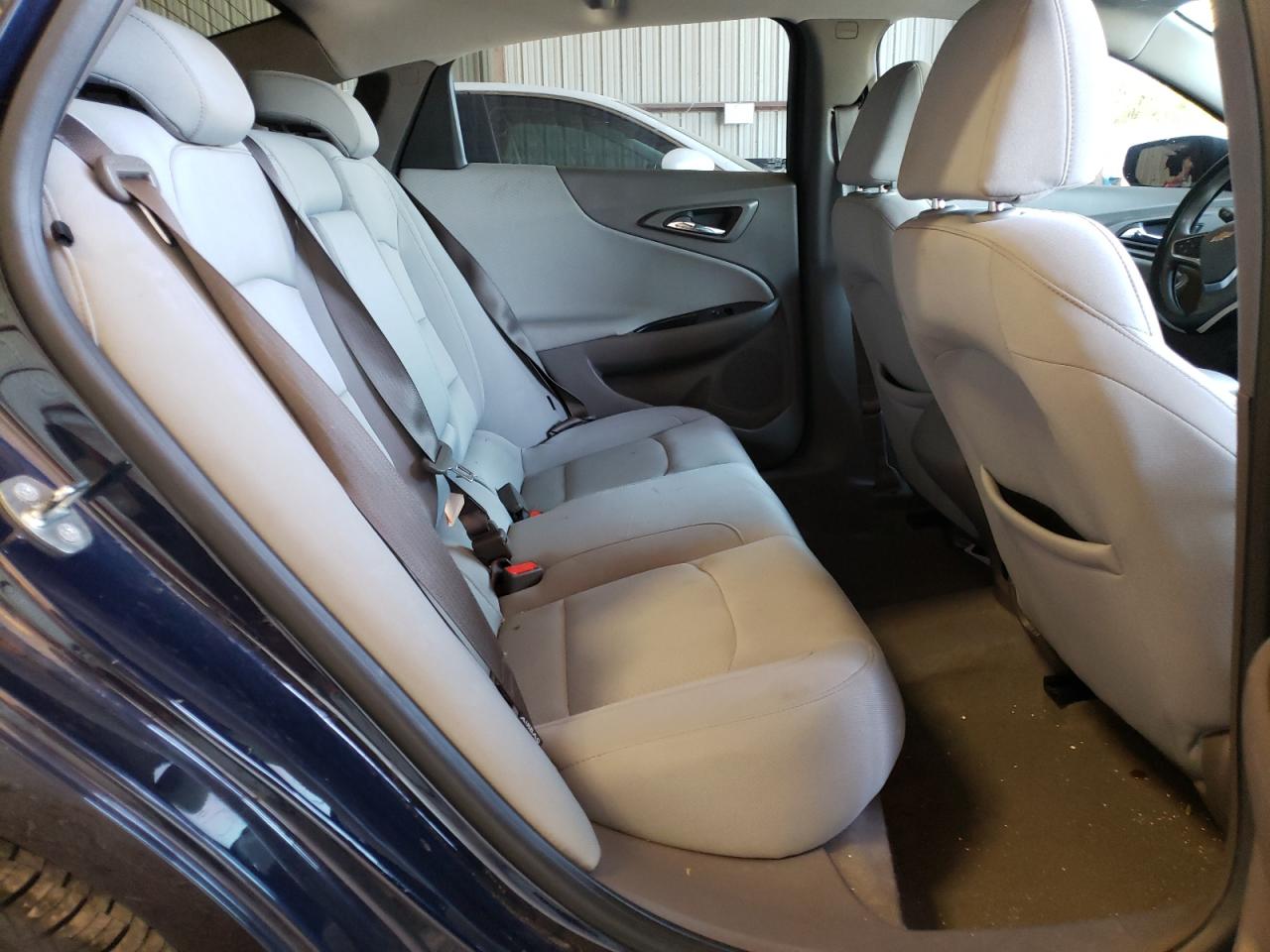 Photo 6 from auction – 2016 CHEVROLET MALIBU LS with VIN 1G1ZB5ST3GF191032
