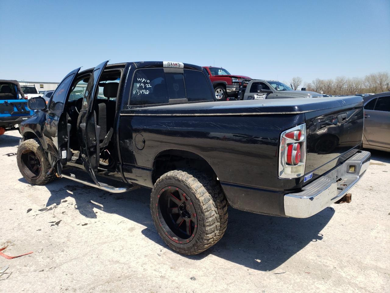 Zdjęcie 3 z aukcji – 2002 DODGE RAM 1500 z VIN 3D7HU18ZX2G134468