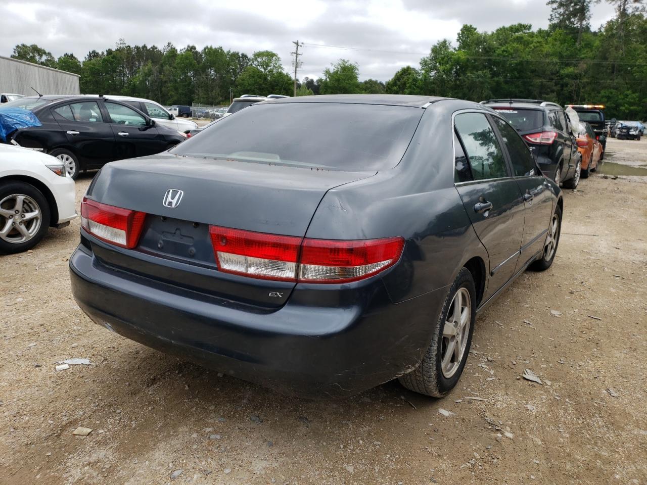Photo 4 from auction – 2003 HONDA ACCORD EX with VIN JHMCM56673C026011