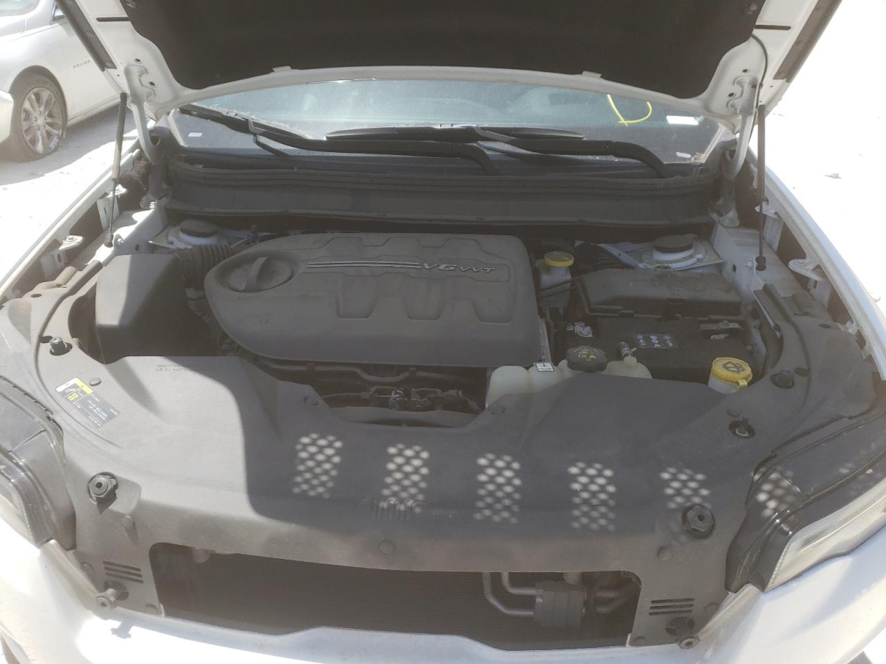 Photo 7 from auction – 2019 JEEP CHEROKEE L with VIN 1C4PJMDX2KD412460