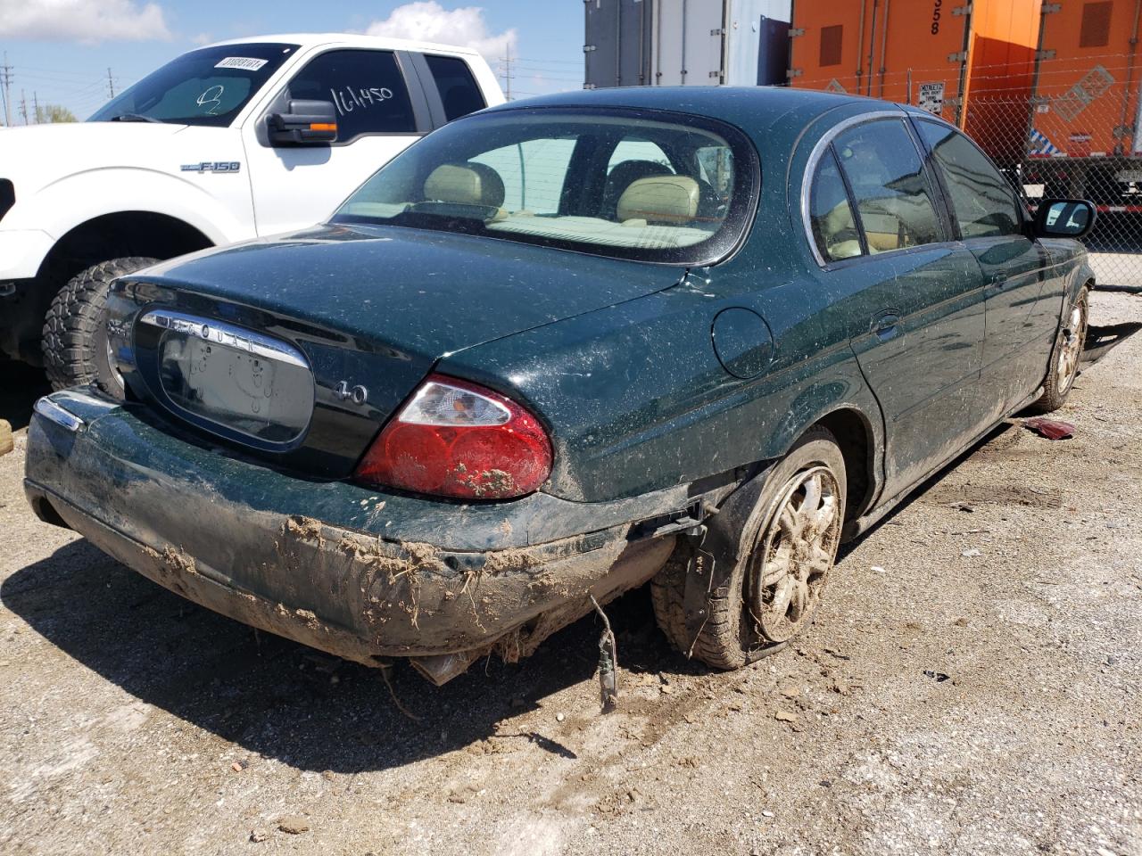 Photo 4 from auction – 2000 JAGUAR S-TYPE with VIN SAJDA01D3YGL47536
