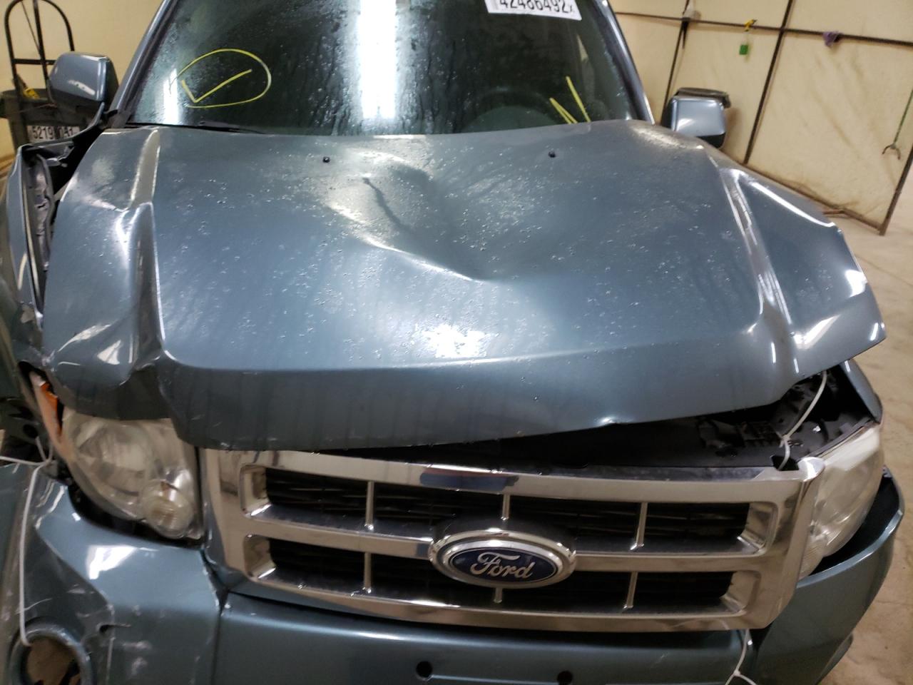 Photo 9 from auction – 2010 FORD ESCAPE LIM with VIN 1FMCU9EG3AKA94761