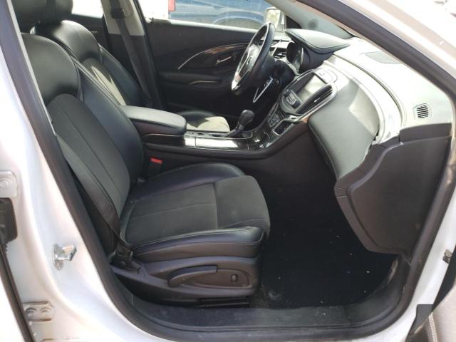 Photo 5 from auction – 2016 BUICK LACROSSE with VIN 1G4GA5G34GF286351