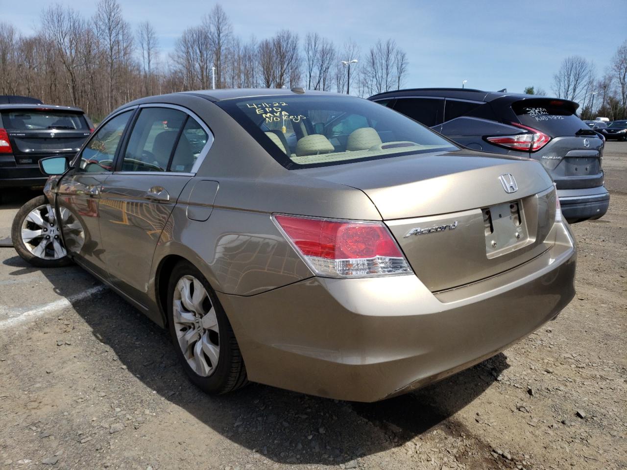 Photo 3 from auction – 2010 HONDA ACCORD EXL with VIN 1HGCP2F86AA058984