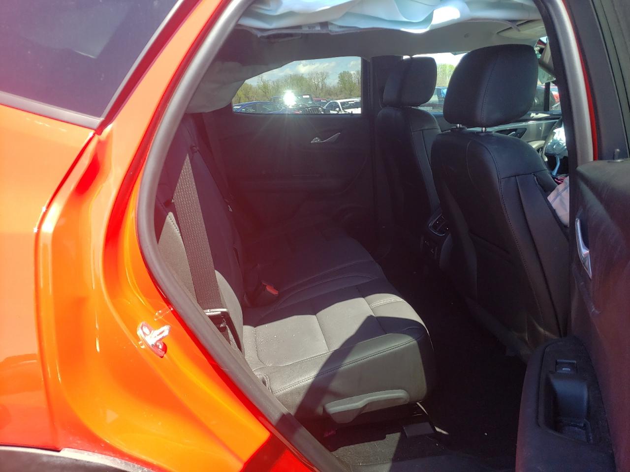 Photo 6 from auction – 2021 CHEVROLET BLAZER 3LT with VIN 3GNKBDRS9MS517219
