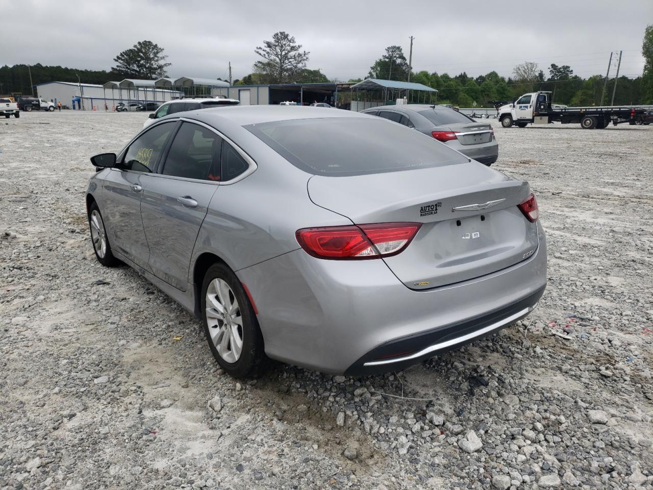 Photo 3 from auction – 2015 CHRYSLER 200 LIMITE with VIN 1C3CCCAB0FN620918