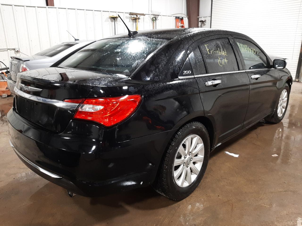 Photo 4 from auction – 2013 CHRYSLER 200 TOURIN with VIN 1C3CCBBB9DN573698
