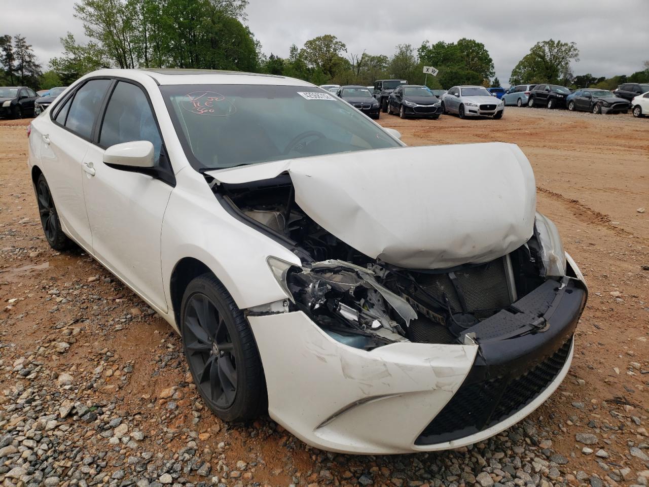 Photo 1 from auction – 2015 TOYOTA CAMRY LE with VIN 4T1BF1FK0FU491852