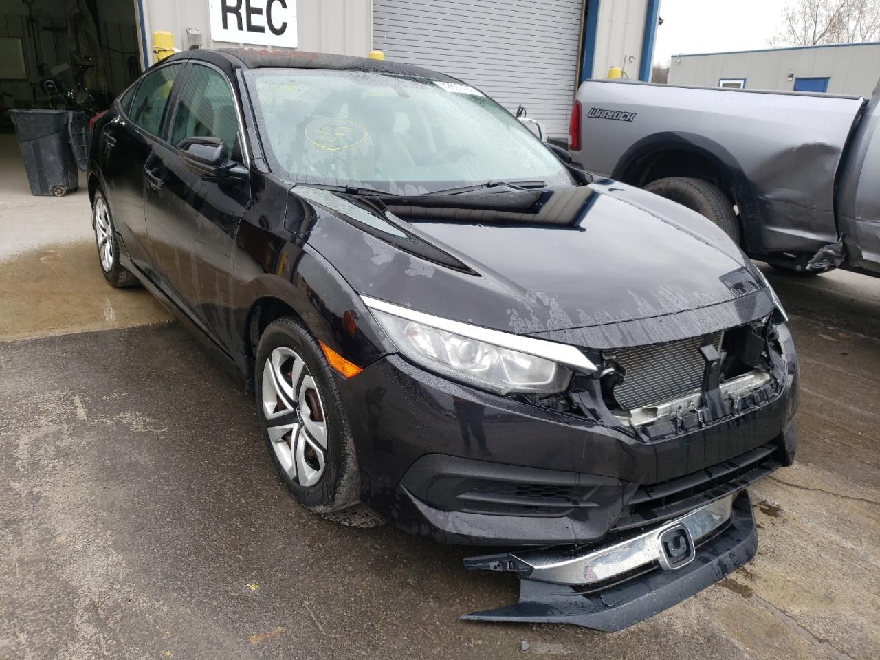 HONDA CIVIC LX 2017 with VIN 19XFC2F56HE226921 - Photo from auction