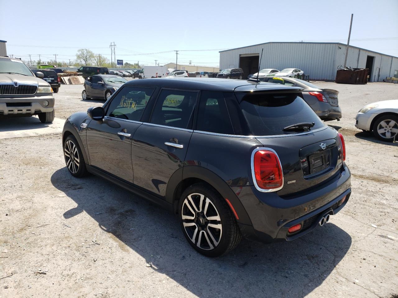Photo 3 from auction – 2020 MINI COOPER S with VIN WMWXU9C06L2L62570