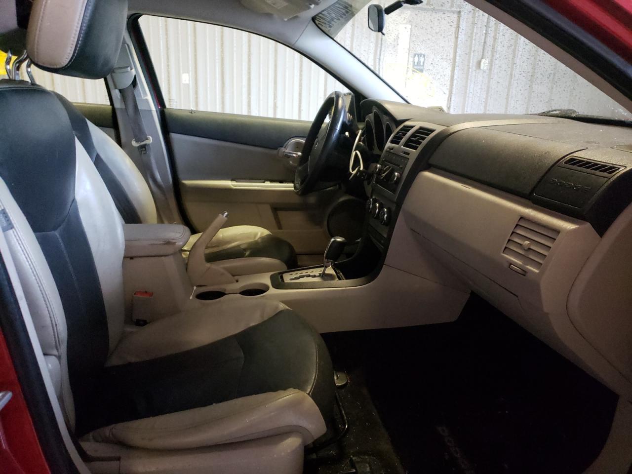 صورة رقم 5 من المزاد - 2010 DODGE AVENGER R/ مع VIN 1B3CC5FB5AN200873