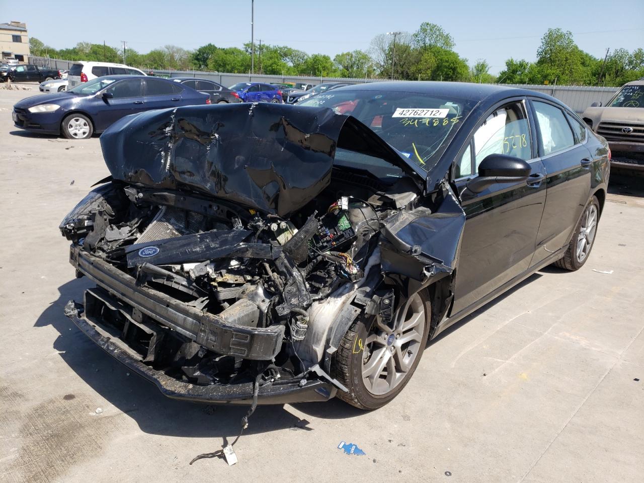Photo 2 from auction – 2017 FORD FUSION with VIN 3FA6P0G76HR397885