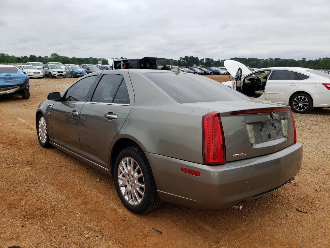 Photo 3 from auction – 2010 CADILLAC STS with VIN 1G6DU6EV2A0106810