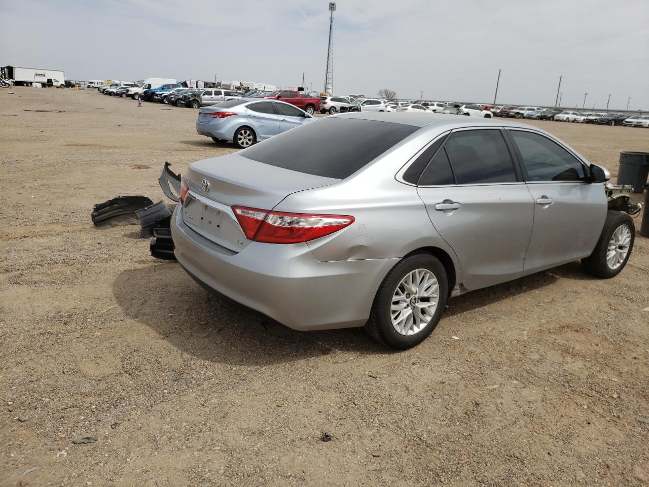 Photo 4 from auction – 2016 TOYOTA CAMRY LE with VIN 4T4BF1FK8GR574789