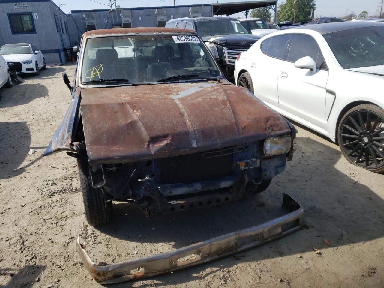 Photo 9 from auction – 1985 TOYOTA OTHER with VIN JT4RN55SXF5037682