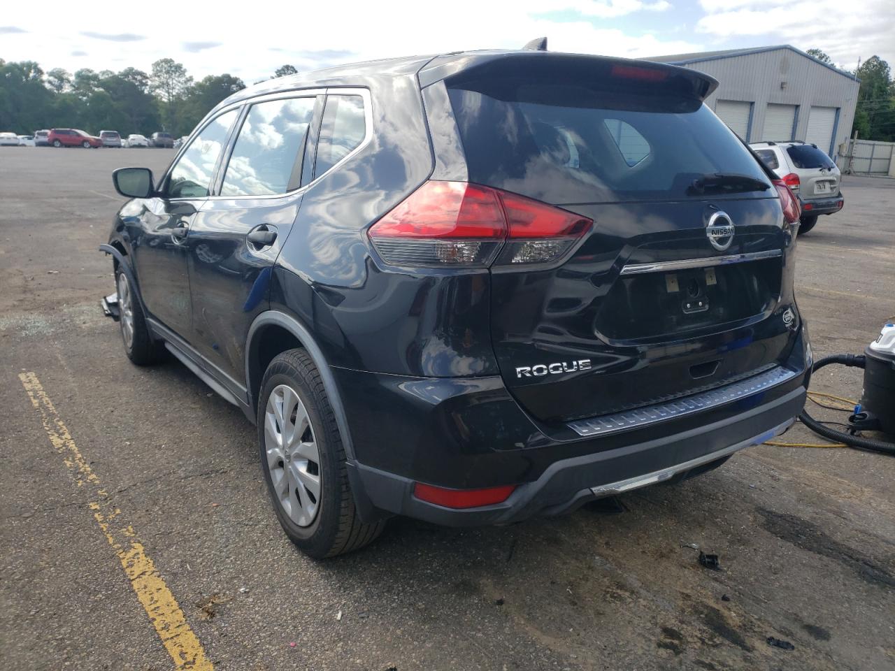 Zdjęcie 3 z aukcji – 2017 NISSAN ROGUE S z VIN KNMAT2MT2HP605104