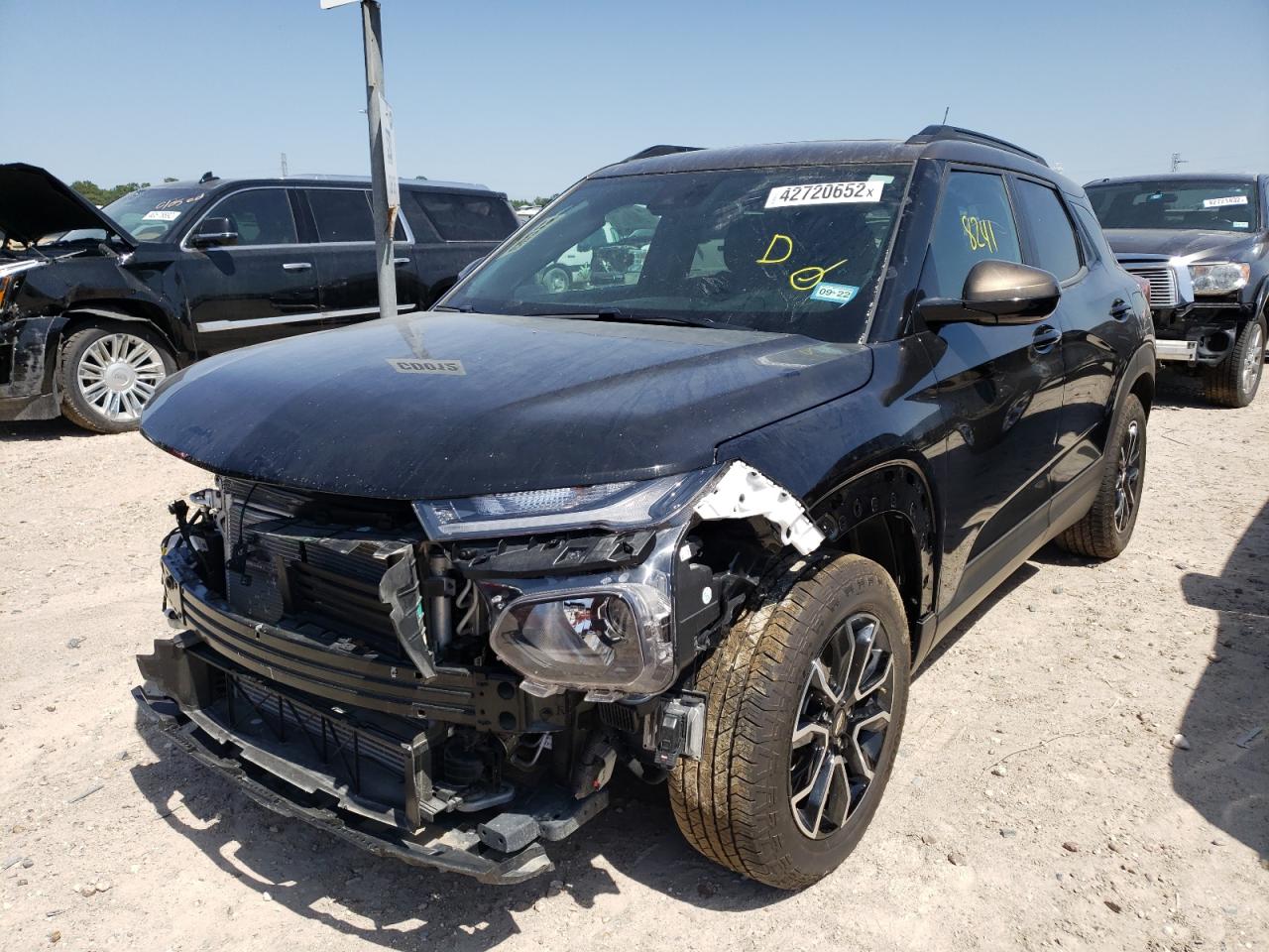 Photo 2 from auction – 2021 CHEVROLET TRAILBLAZE with VIN KL79MVSL0MB024192