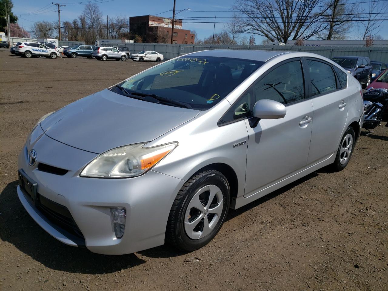 Photo 2 from auction – 2013 TOYOTA PRIUS with VIN JTDKN3DU7D5629949