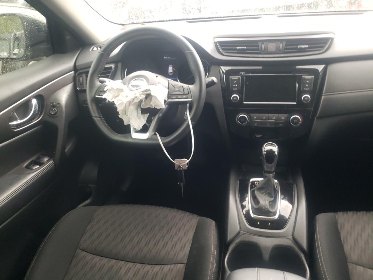 Photo 9 from auction – 2019 NISSAN ROGUE S with VIN 5N1AT2MT8KC723751