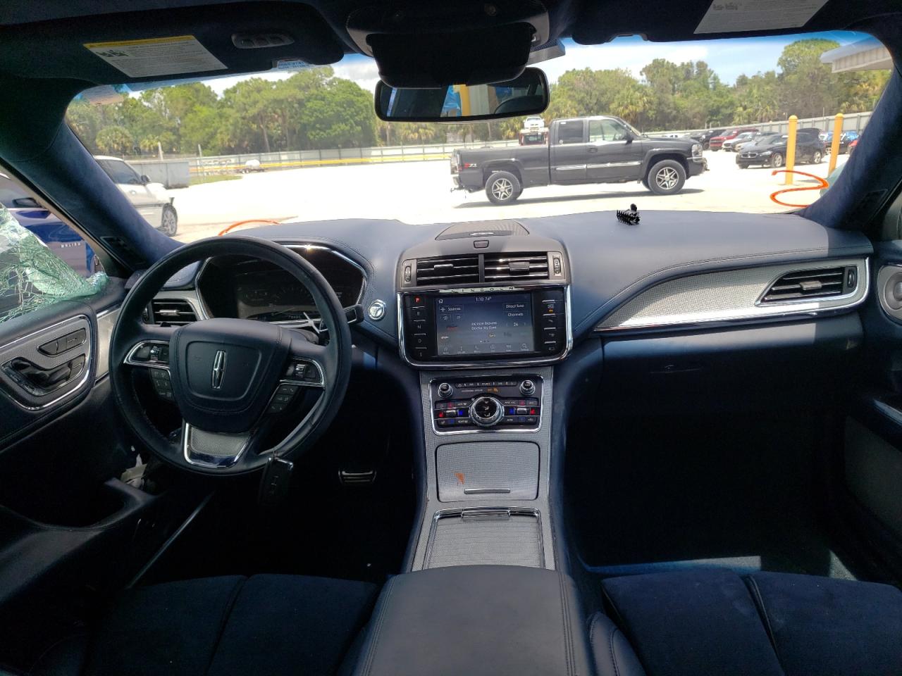 Photo 9 from auction – 2020 LINCOLN CONTINENTA with VIN 1LN6L9BC0L5602252
