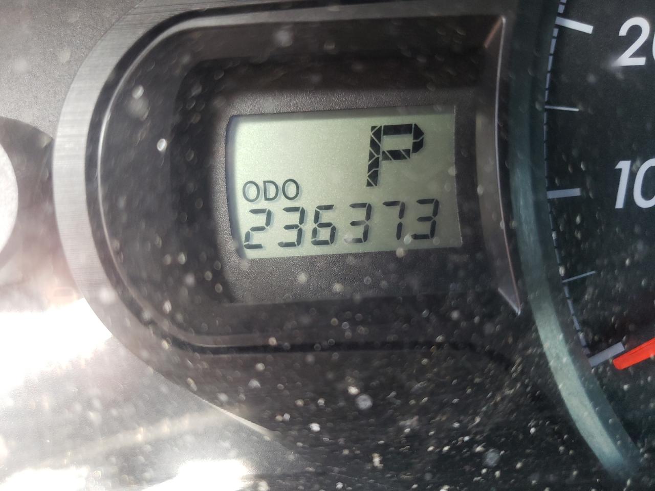 Photo 8 from auction – 2012 TOYOTA SIENNA with VIN 5TDZK3DC4CS203269