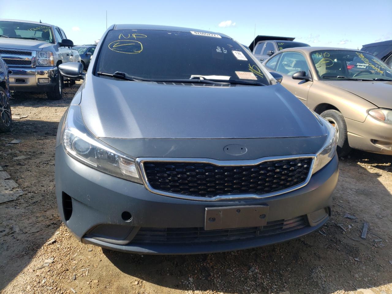 Zdjęcie 9 z aukcji – 2017 KIA FORTE LX z VIN 3KPFL4A76HE013472