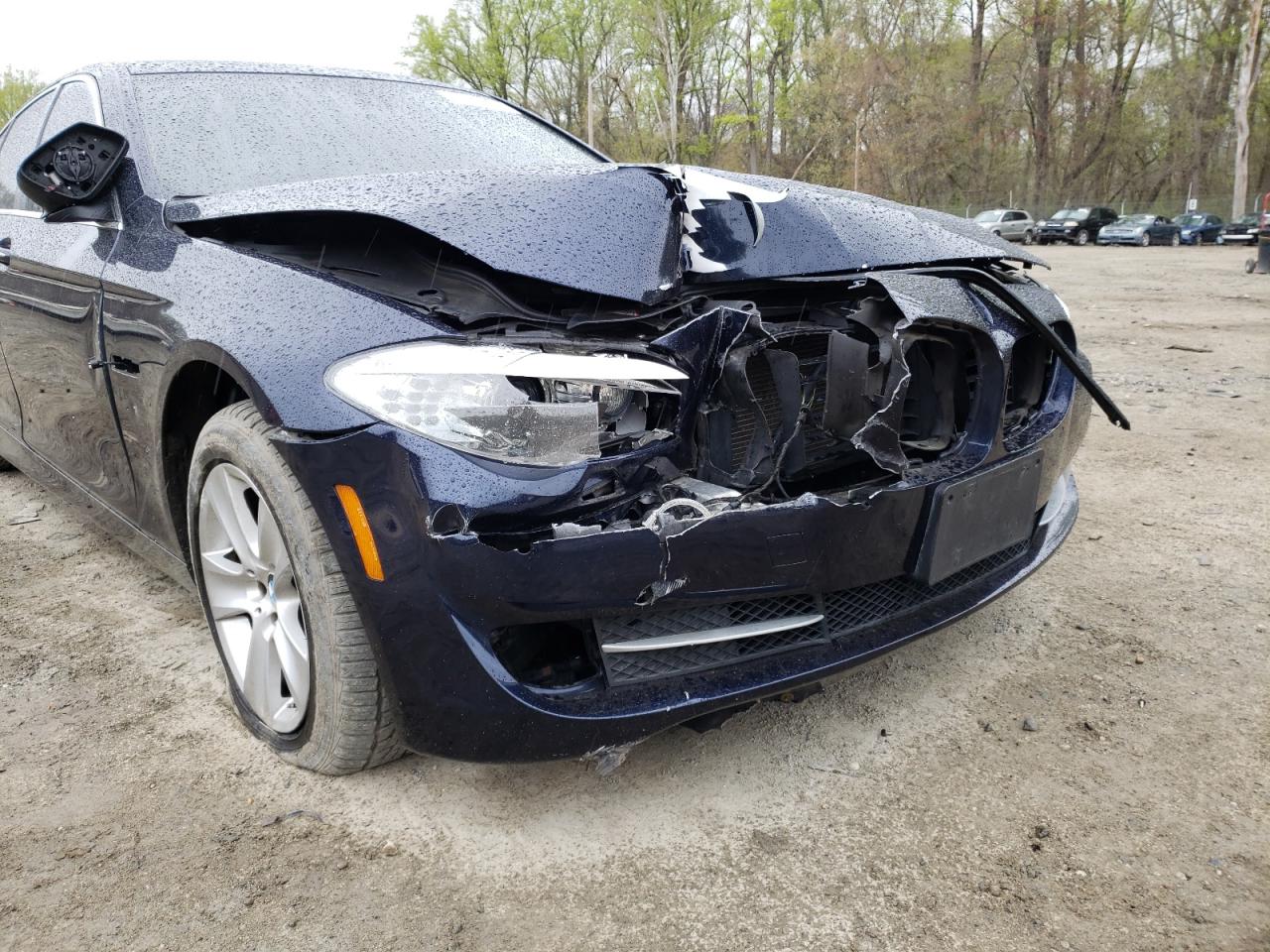 Photo 9 from auction – 2011 BMW 528 I with VIN WBAFR1C57BC742052