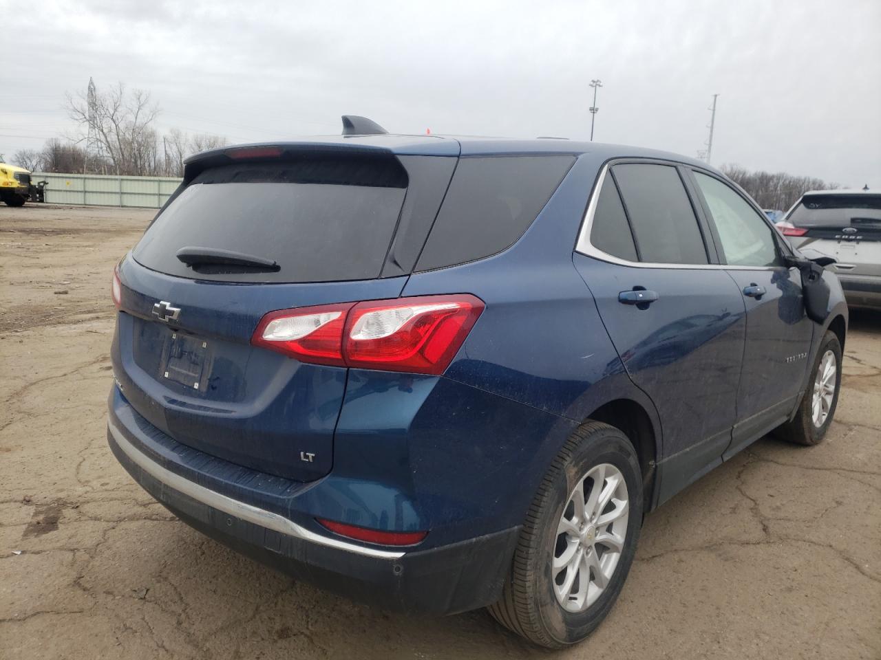 Photo 4 from auction – 2019 CHEVROLET EQUINOX LT with VIN 3GNAXJEV7KL321962