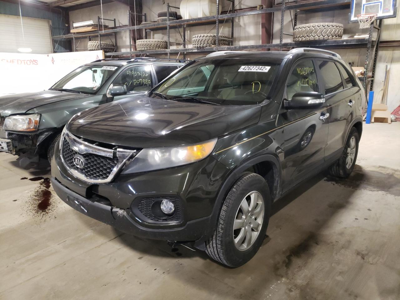 Photo 2 from auction – 2011 KIA SORENTO BA with VIN 5XYKT3A18BG110820