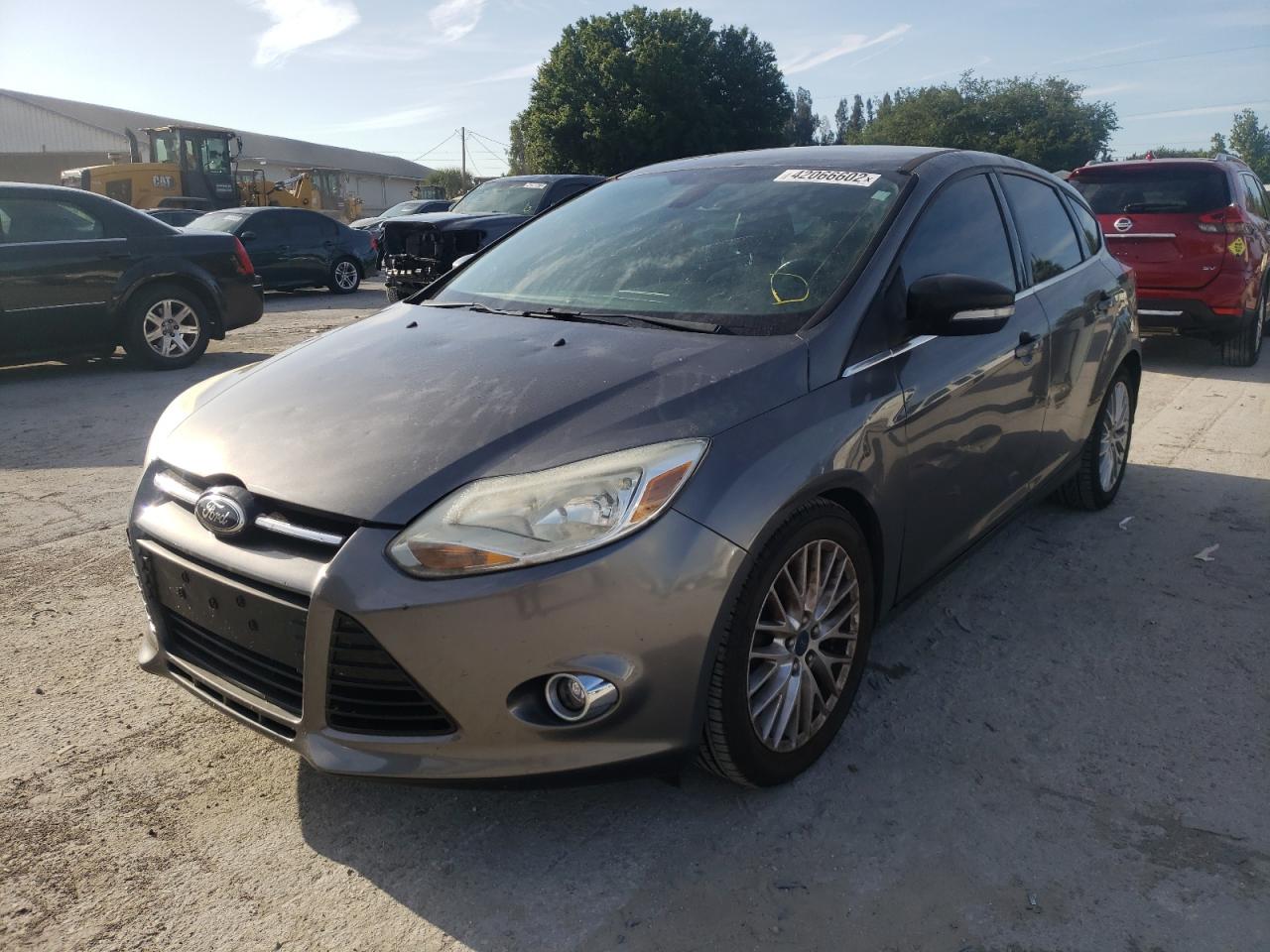 Photo 2 from auction – 2012 FORD FOCUS SEL with VIN 1FAHP3M22CL426986