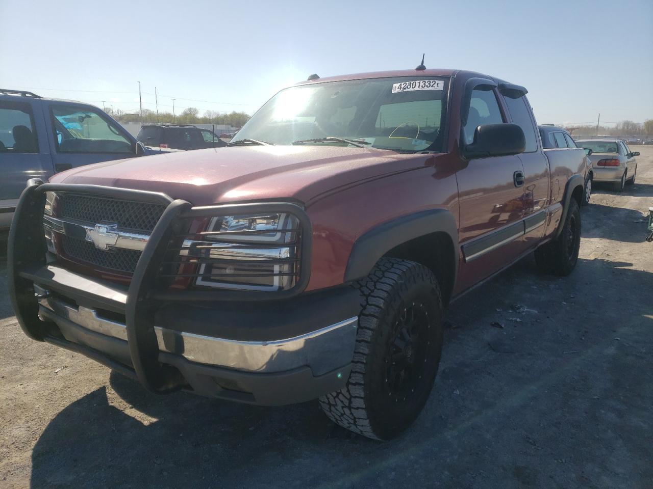 Photo 2 from auction – 2004 CHEVROLET SILVERADO with VIN 1GCEK19T44E268979