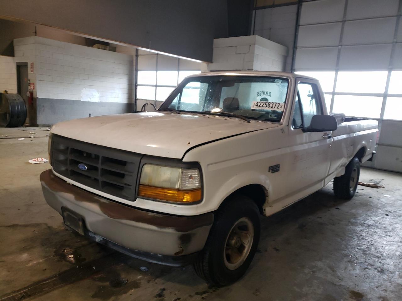 Photo 2 from auction – 1995 FORD F150 with VIN 1FTEF15Y7SNB12874