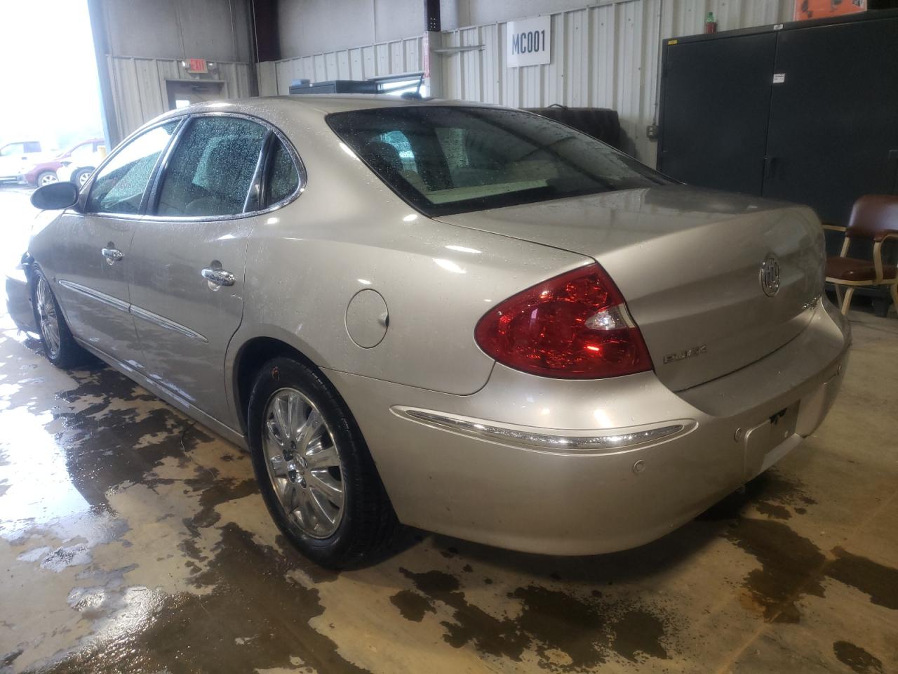 Photo 3 from auction – 2008 BUICK LACROSSE C with VIN 2G4WD582681264868