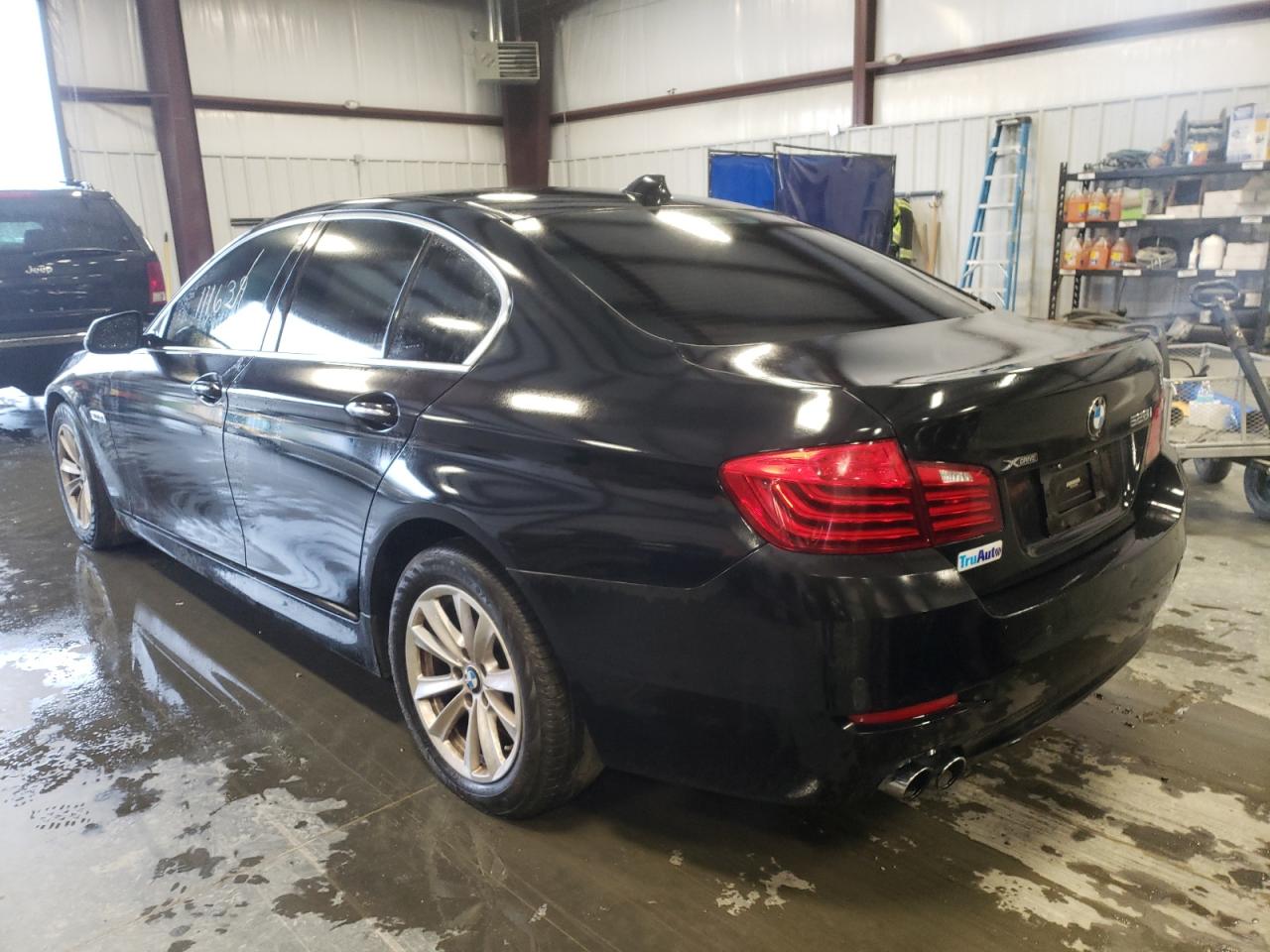 Photo 3 from auction – 2014 BMW 528 XI with VIN WBA5A7C53ED618400