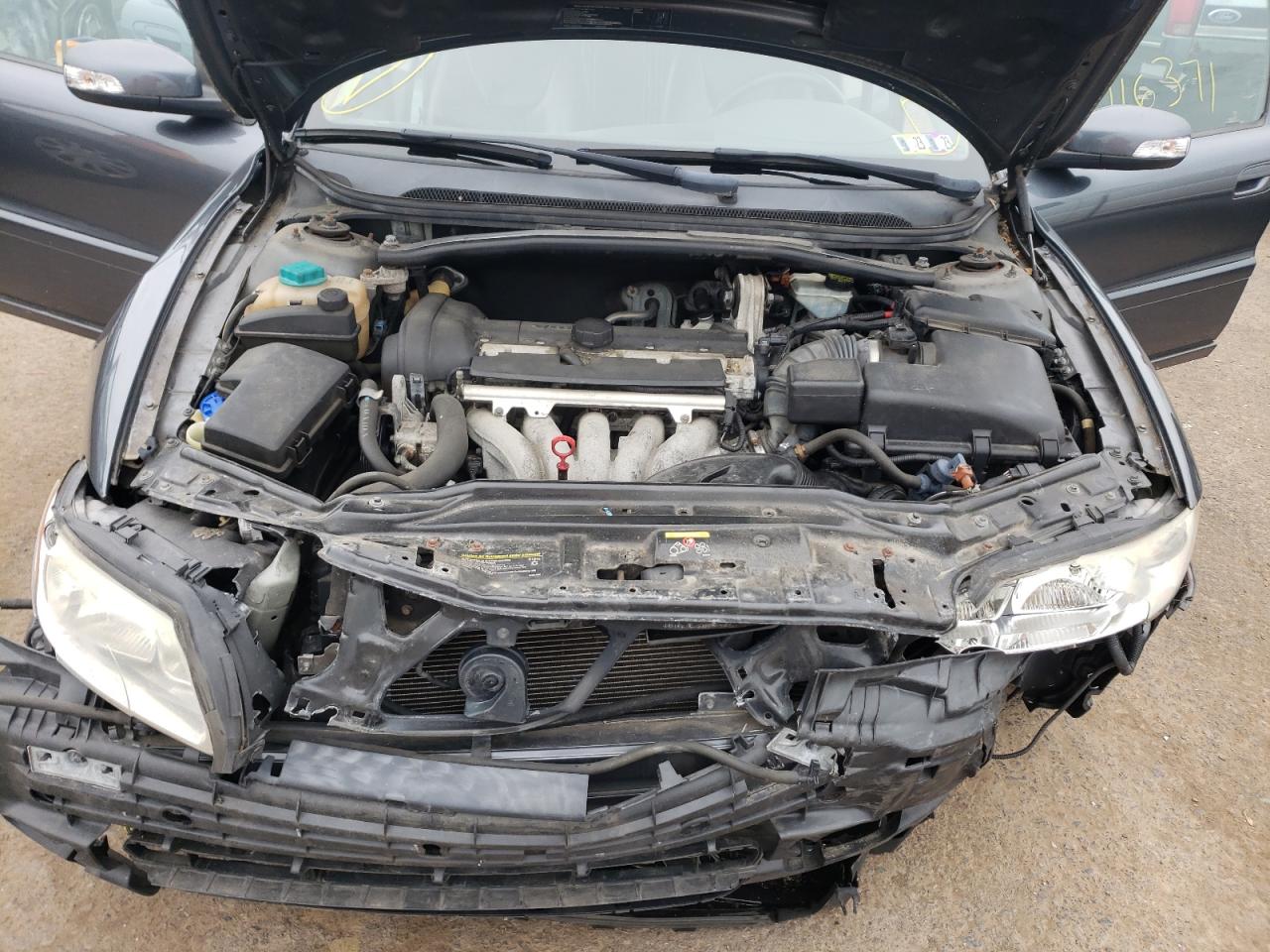 Photo 7 from auction – 2007 VOLVO V70 with VIN YV1SW612172672474