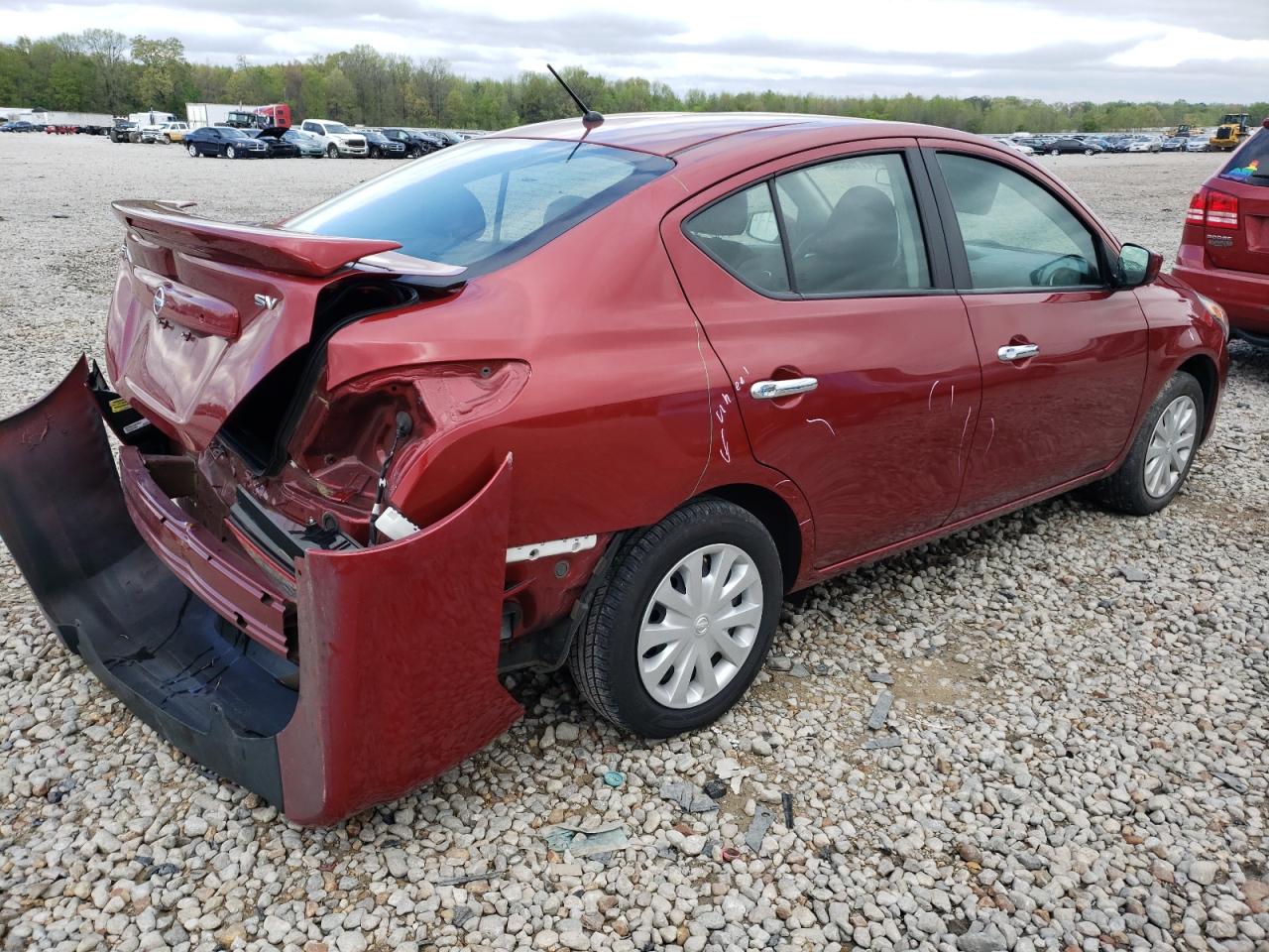 Photo 4 from auction – 2019 NISSAN VERSA S with VIN 3N1CN7AP2KL834749