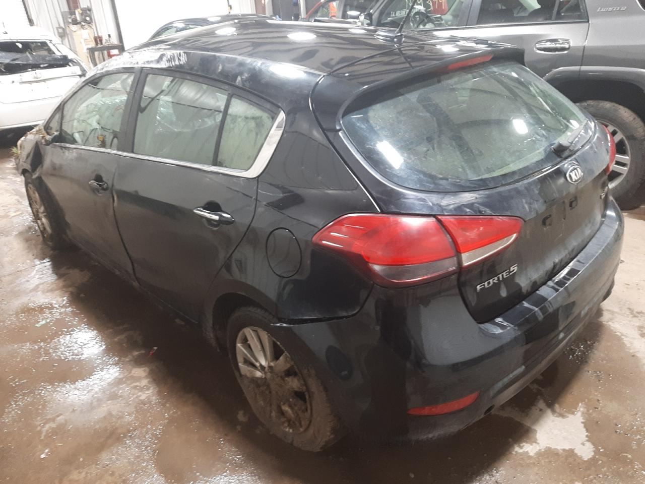 Photo 3 from auction – 2014 KIA FORTE EX with VIN KNAFX5A82E5156152
