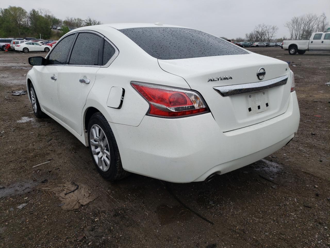 Photo 3 from auction – 2015 NISSAN ALTIMA 2.5 with VIN 1N4AL3AP3FN883473