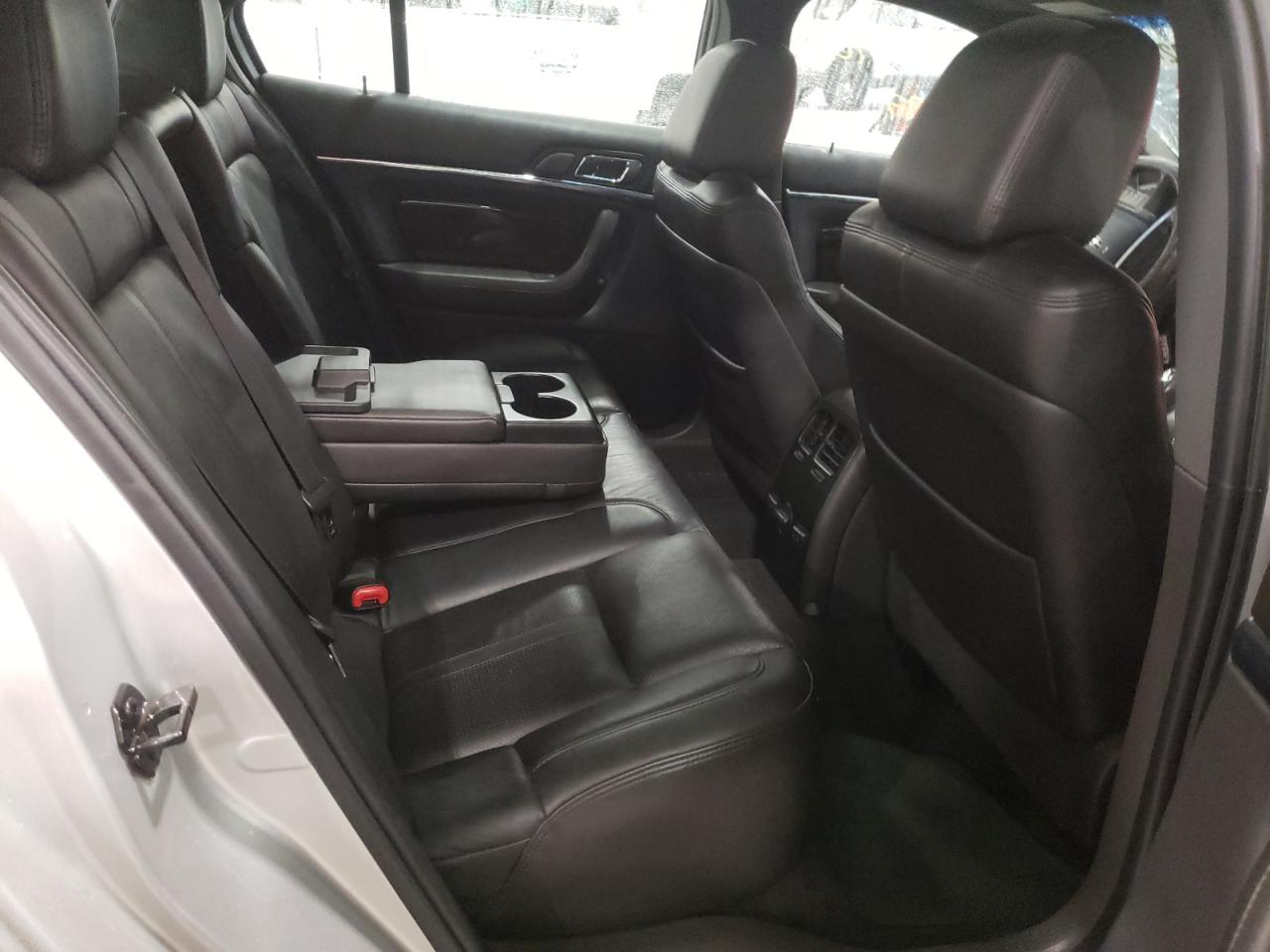 Photo 6 from auction – 2010 LINCOLN MKS with VIN 1LNHL9DR7AG605371