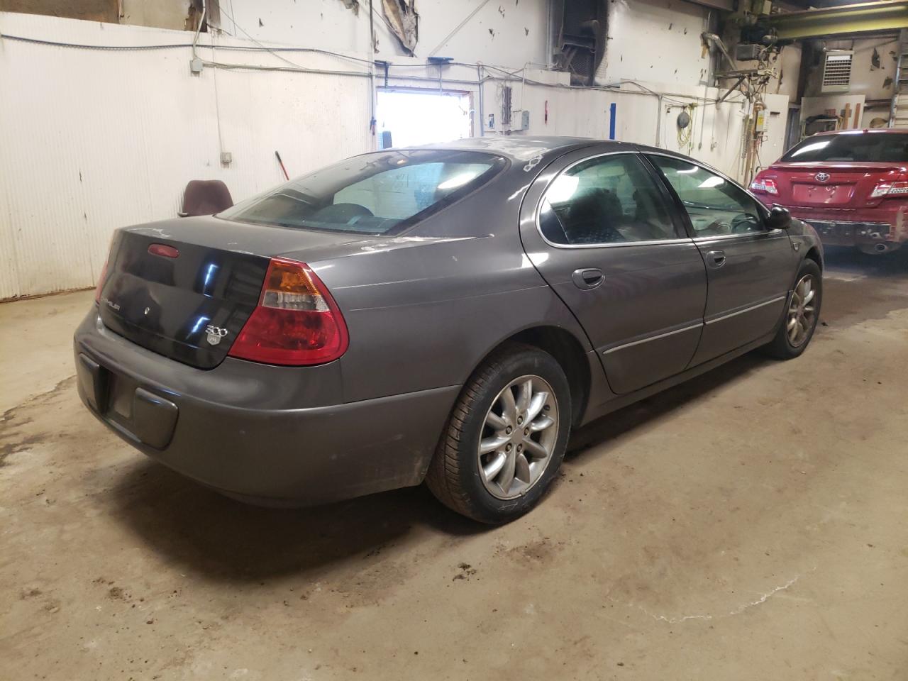 Photo 4 from auction – 2004 CHRYSLER 300M with VIN 2C3HE66G24H588470