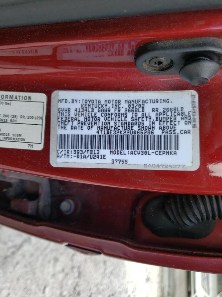 Photo 10 from auction – 2002 TOYOTA CAMRY LE with VIN 4T1BE32K22U065286