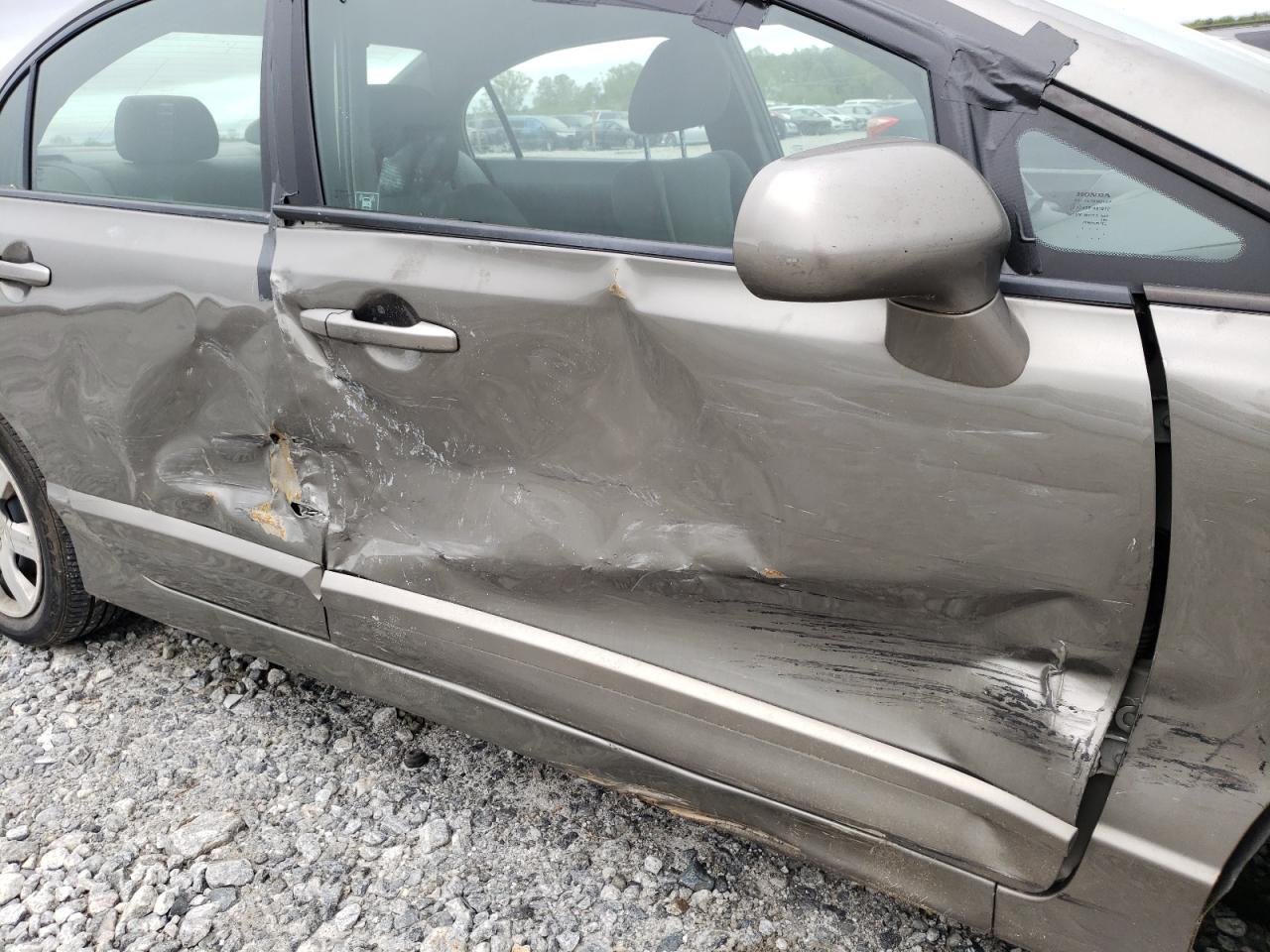 Photo 9 from auction – 2008 HONDA CIVIC LX with VIN 2HGFA16528H503067