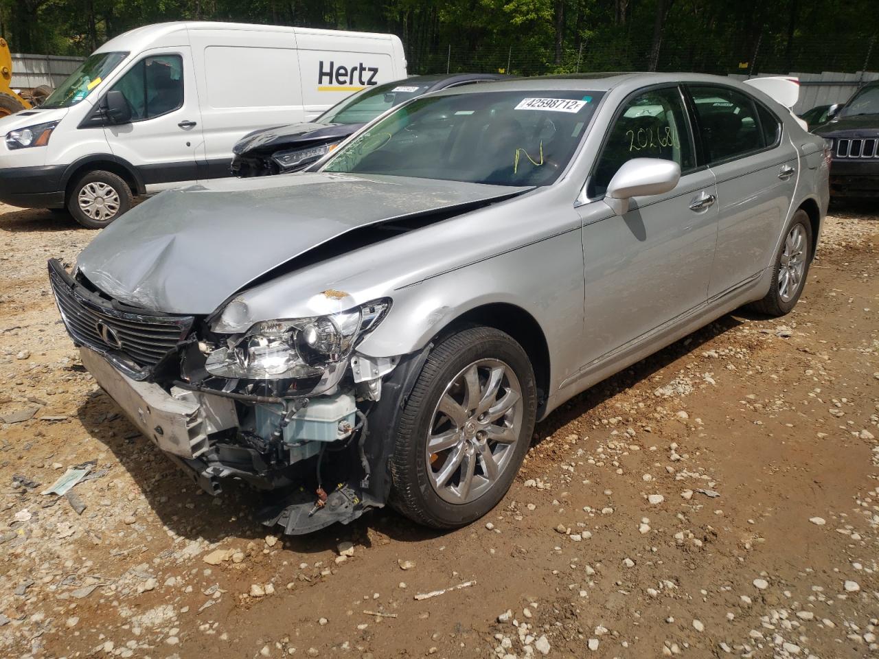 Photo 2 from auction – 2008 LEXUS LS 460L with VIN JTHGL46F585021514