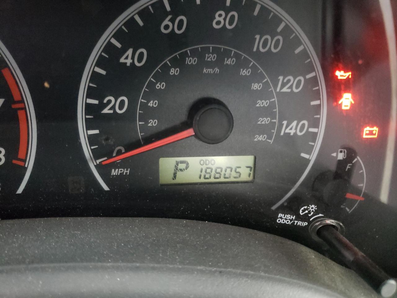 Фото 8 с аукциона – 2010 TOYOTA COROLLA с VIN 2T1BU4EE5AC256988